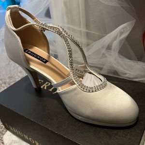 Ivory bridal shoe